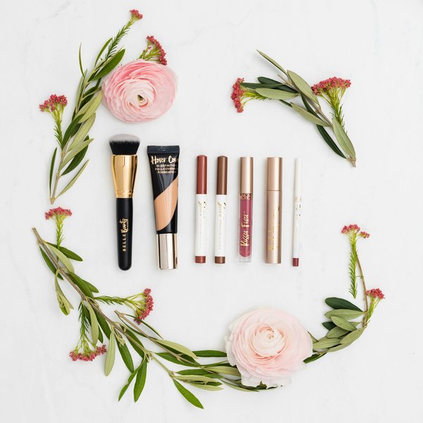 Quels sont les meilleurs conseils pour réussir un maquillage naturel pour une peau mature?